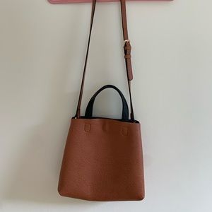 BROWN/BLACK REVERSIBLE CROSSBODY BAG